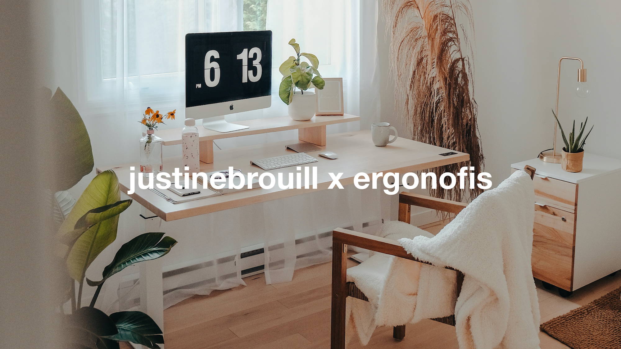 Home Office Tour: Justine Brouillette for @justinebrouill - Ergonofis