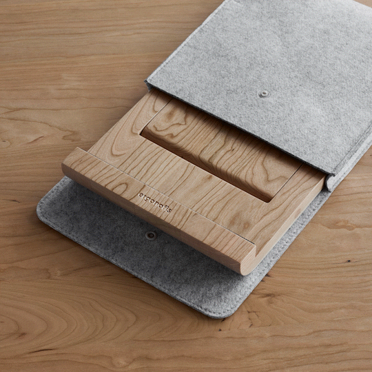 A Protective Sleeve Made of Recycled Felt
