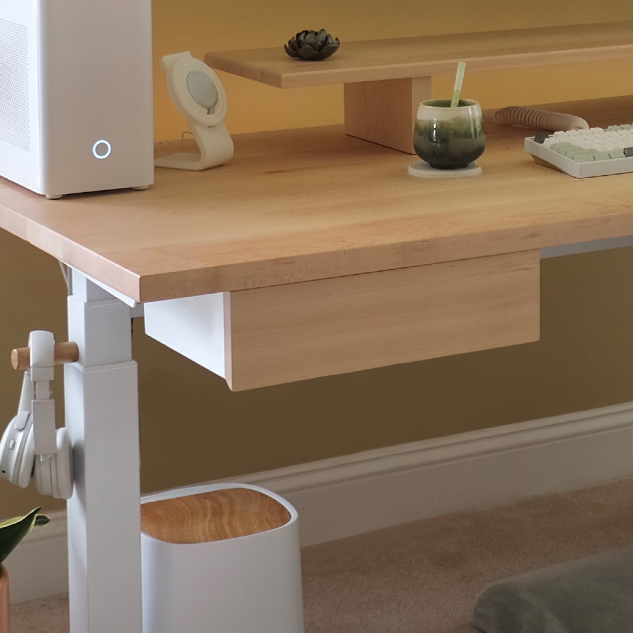 Maisy's bundle standing desk - ergonofis