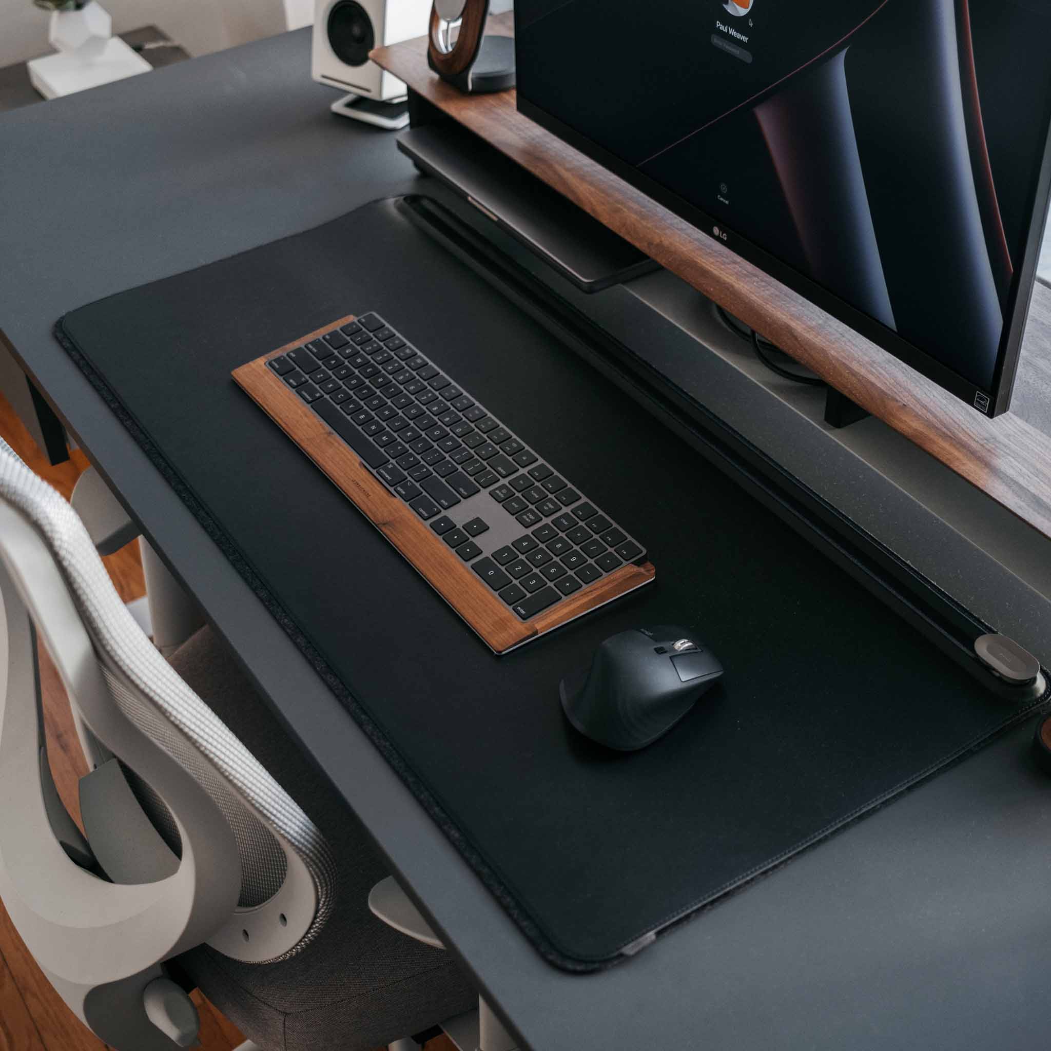 Shift Standing Desk - Graphite Grey/Black - Gris Graphite/Noir - Graphite Grey/White - Gris Graphite/Blanc