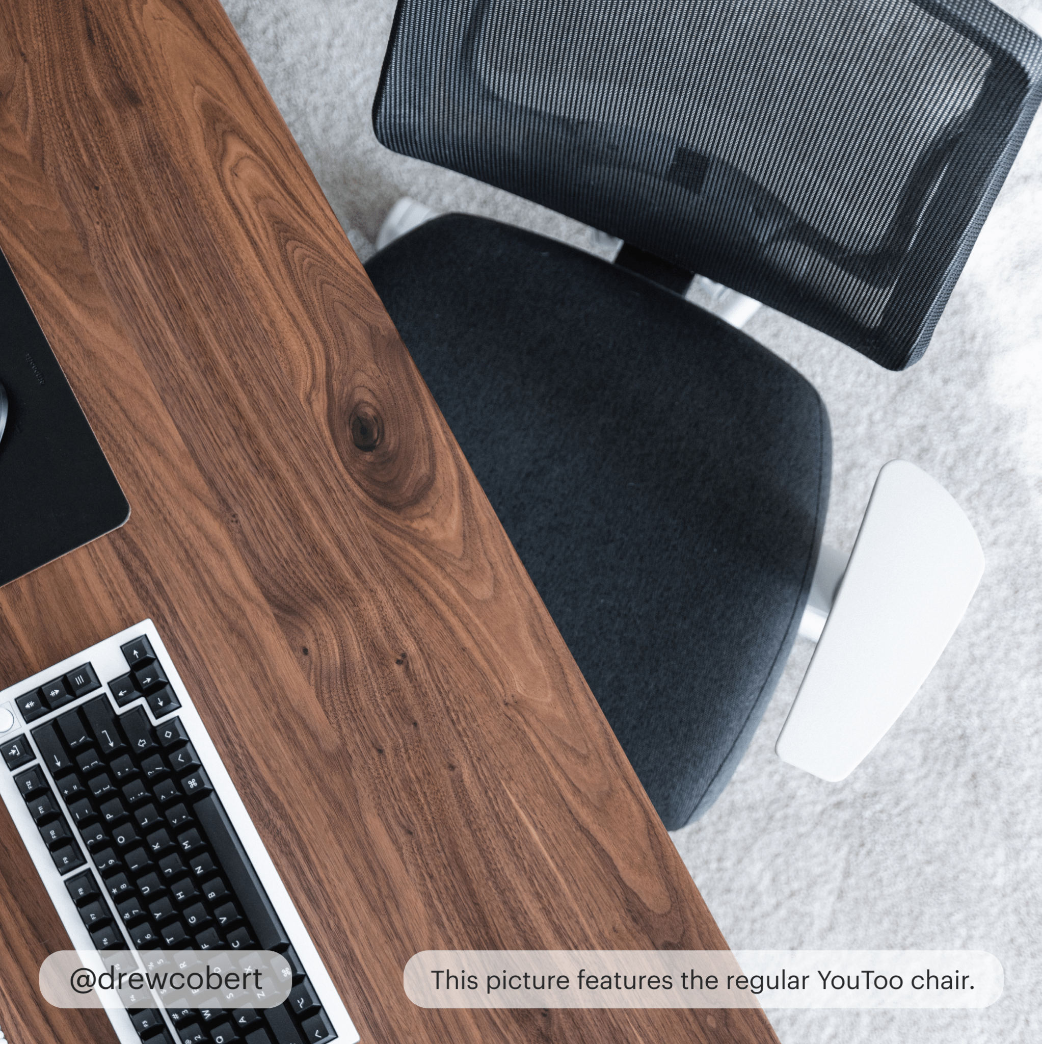 Small YouToo Ergonomic Chair - Ash-Midnight – Pepper