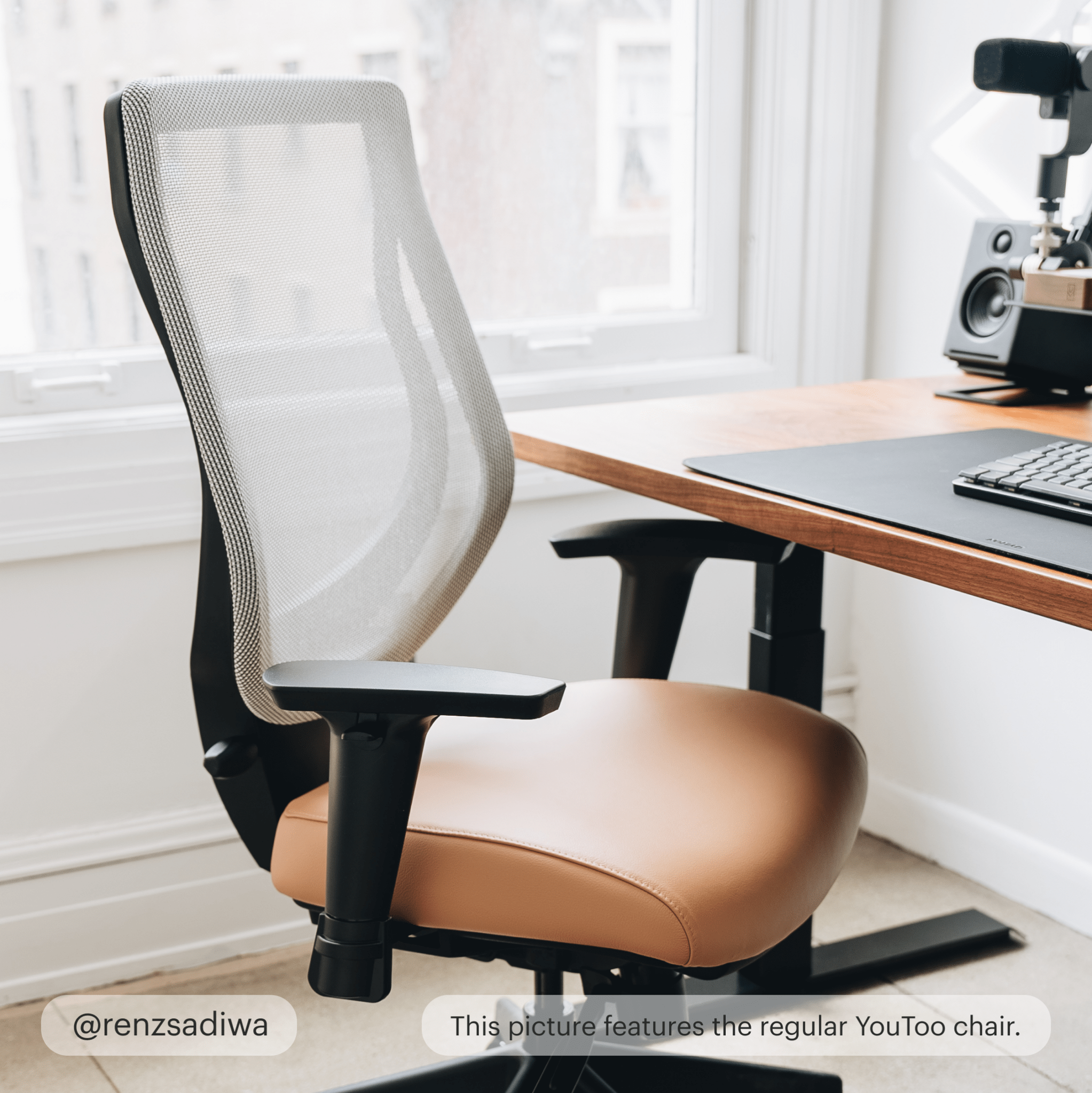 Small YouToo Ergonomic Chair - Black-Smoke – Rust - Noir-Smoke – Rust