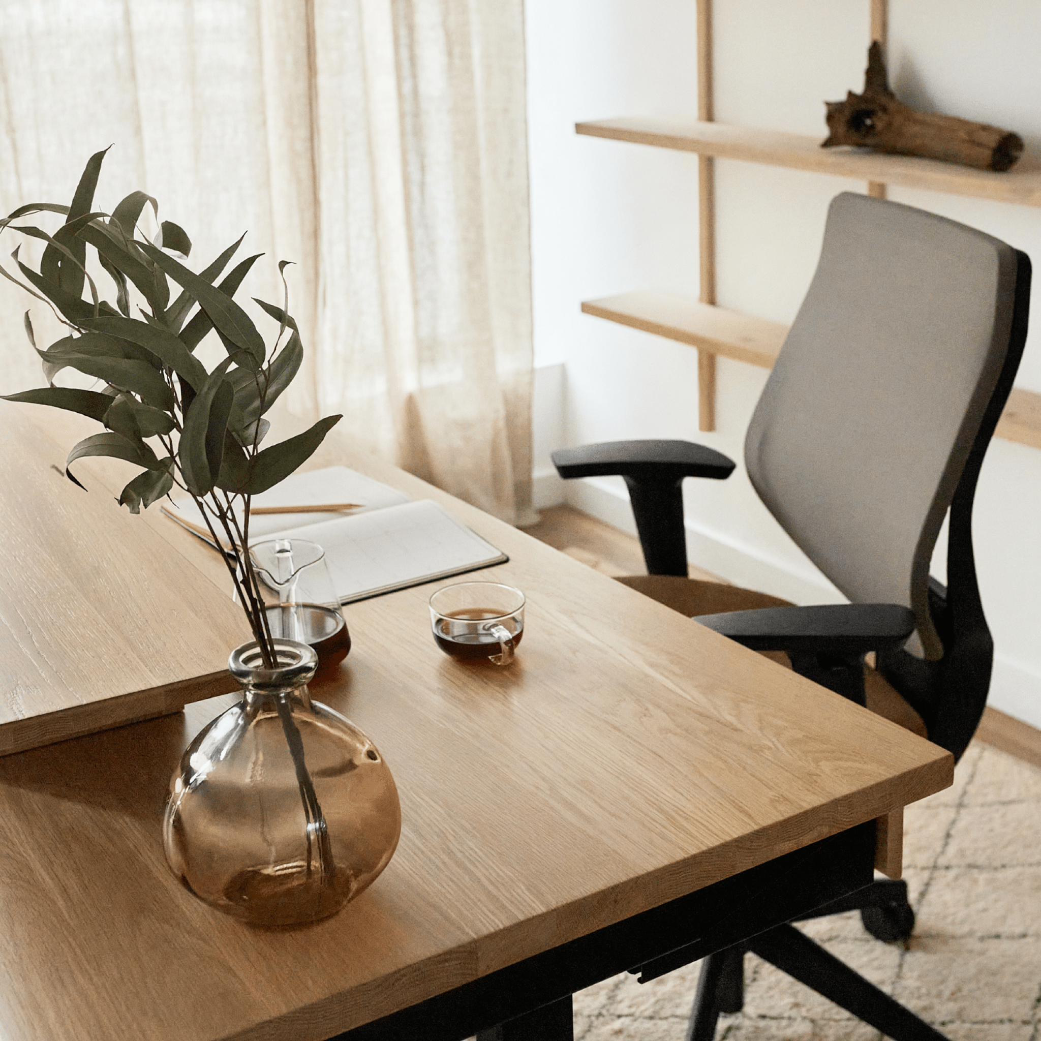 Sway Standing Desk - White Oak/Black - Chêne Blanc/Noir