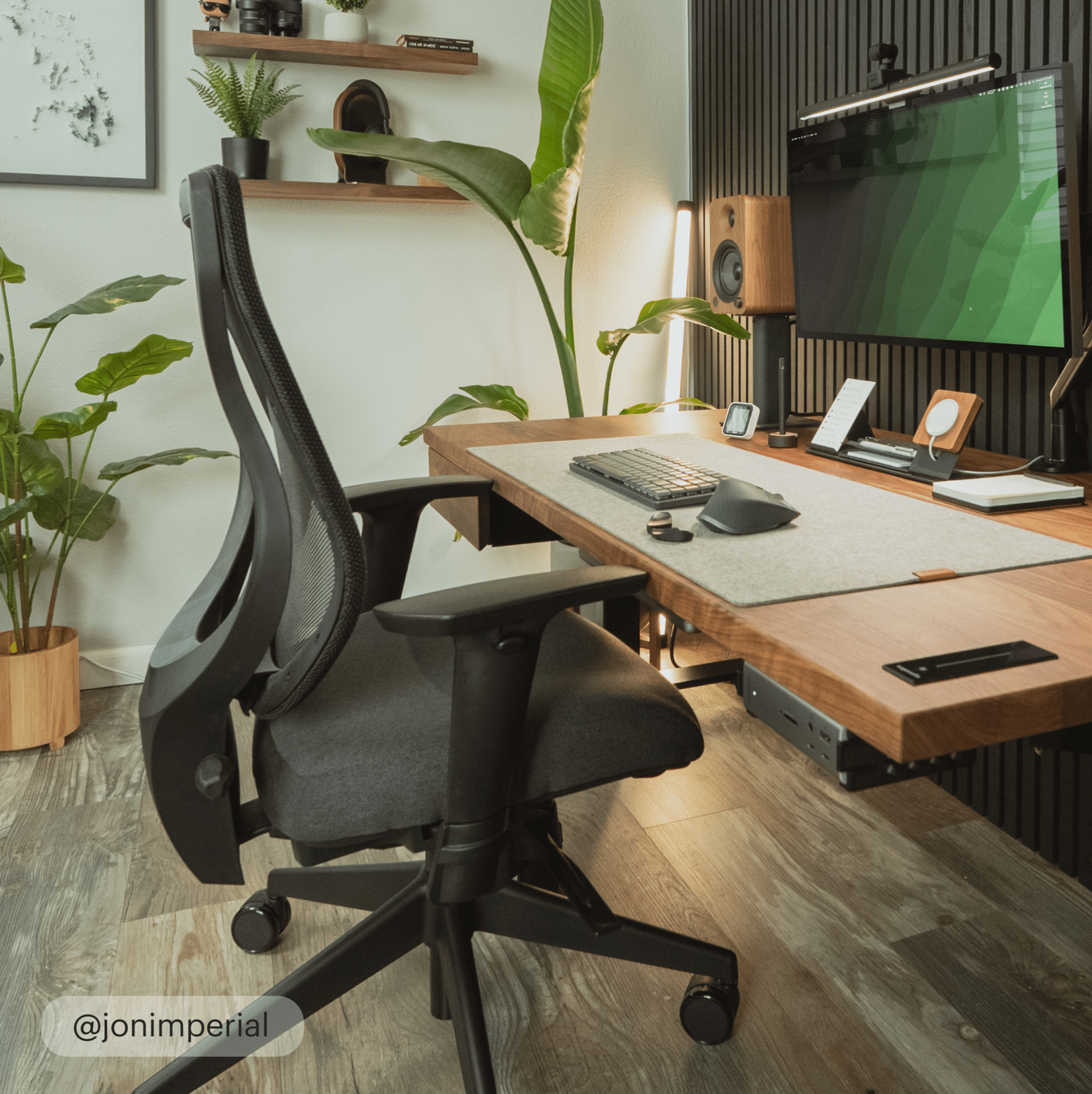 YouToo Ergonomic Chair - Black-Midnight Pepper - Noir-Midnight Pepper