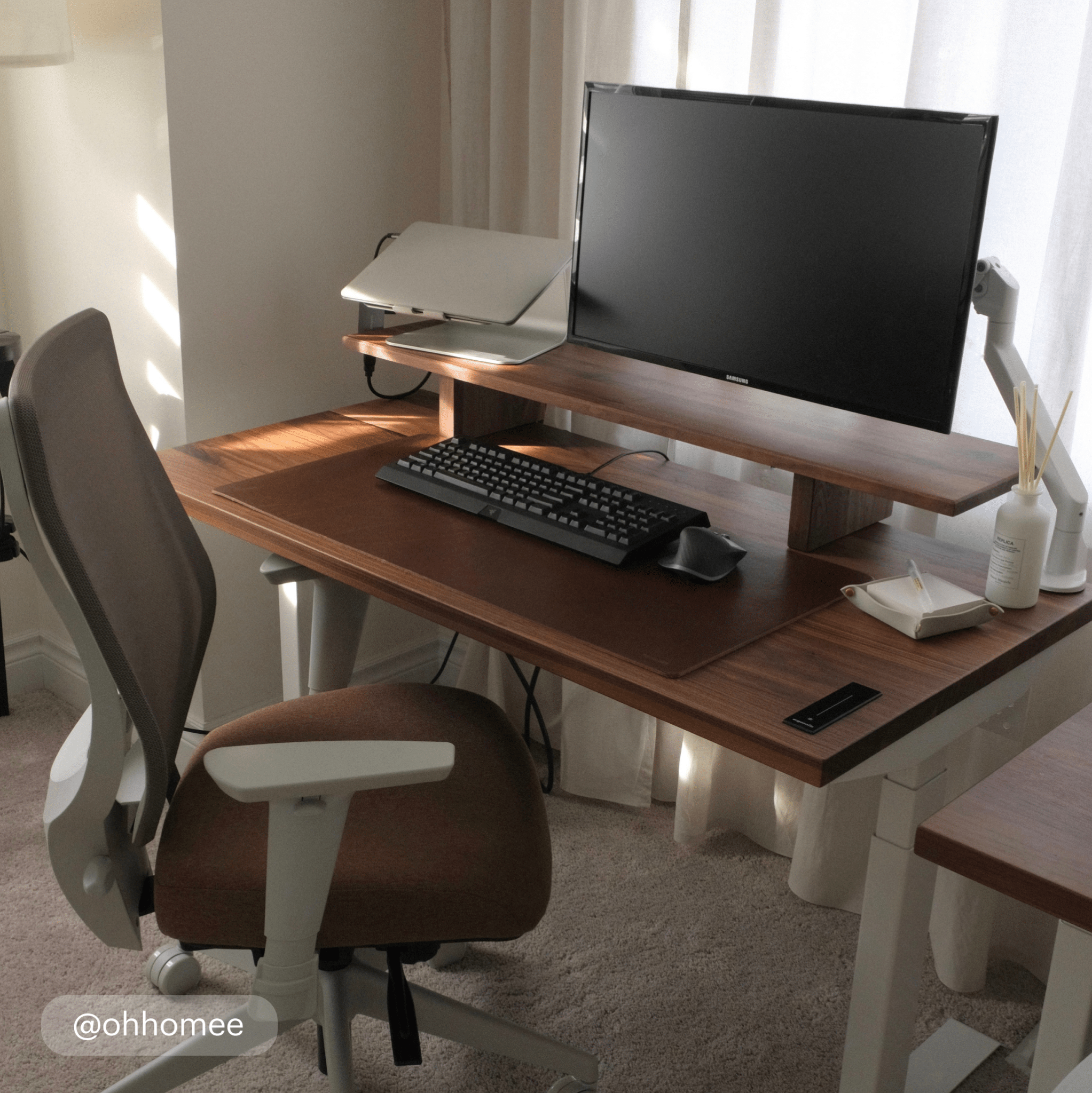 YouToo Ergonomic Chair - Ash-Almond – Clay